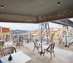 Restaurante  Vincci Ponte de Ferro 4* Oporto