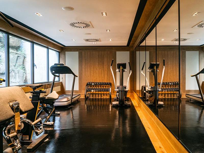 Sala de fitness Vincci Ponte de Ferro 4* Oporto Sala de fitness Vincci Ponte de Ferro 4* Oporto