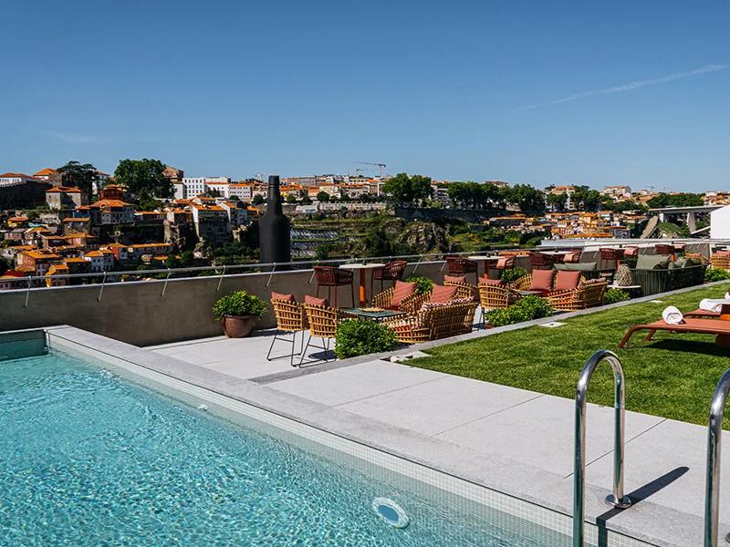 Piscina Vincci Ponte de Ferro 4* Oporto Piscina Vincci Ponte de Ferro 4* Oporto